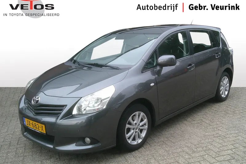 Toyota Verso (2010)