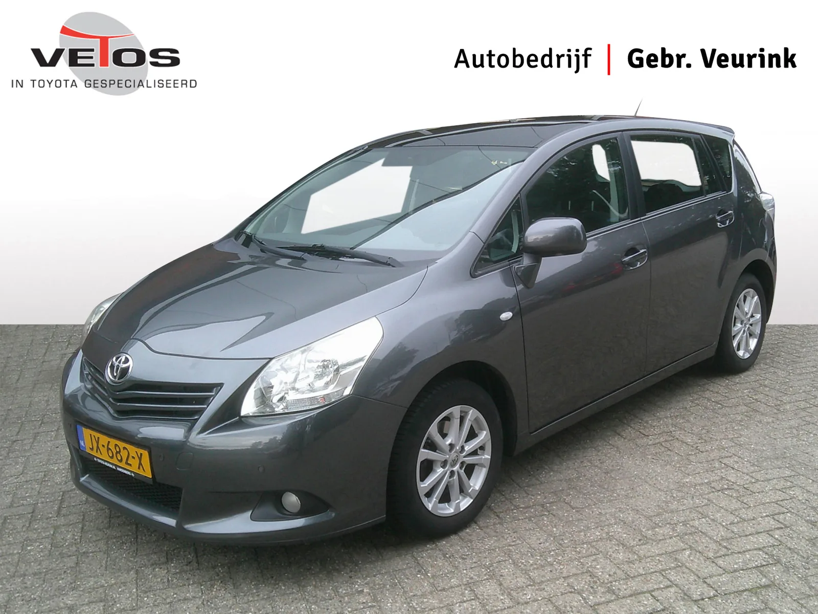Toyota Verso (2010) — foto 1