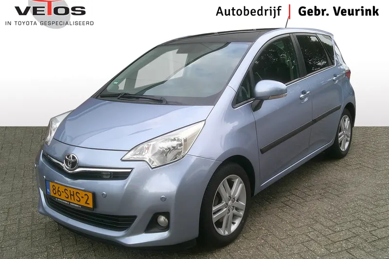 Toyota Verso S (2011)