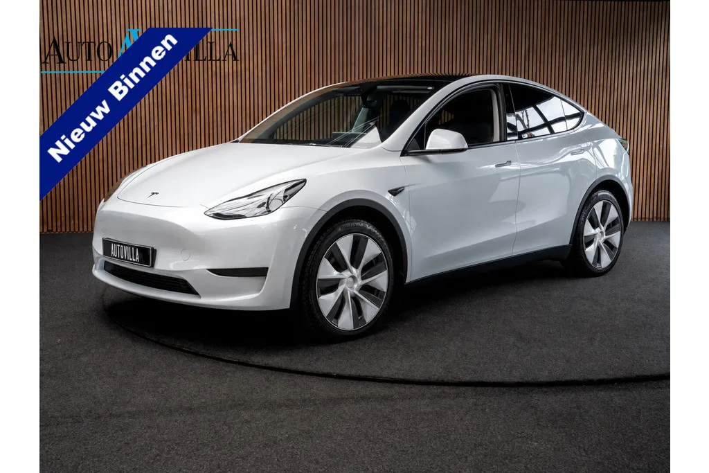 Tesla Model Y (2023) — foto 1