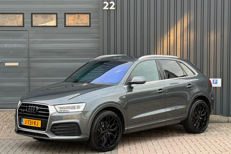 Audi Q3 (2015)