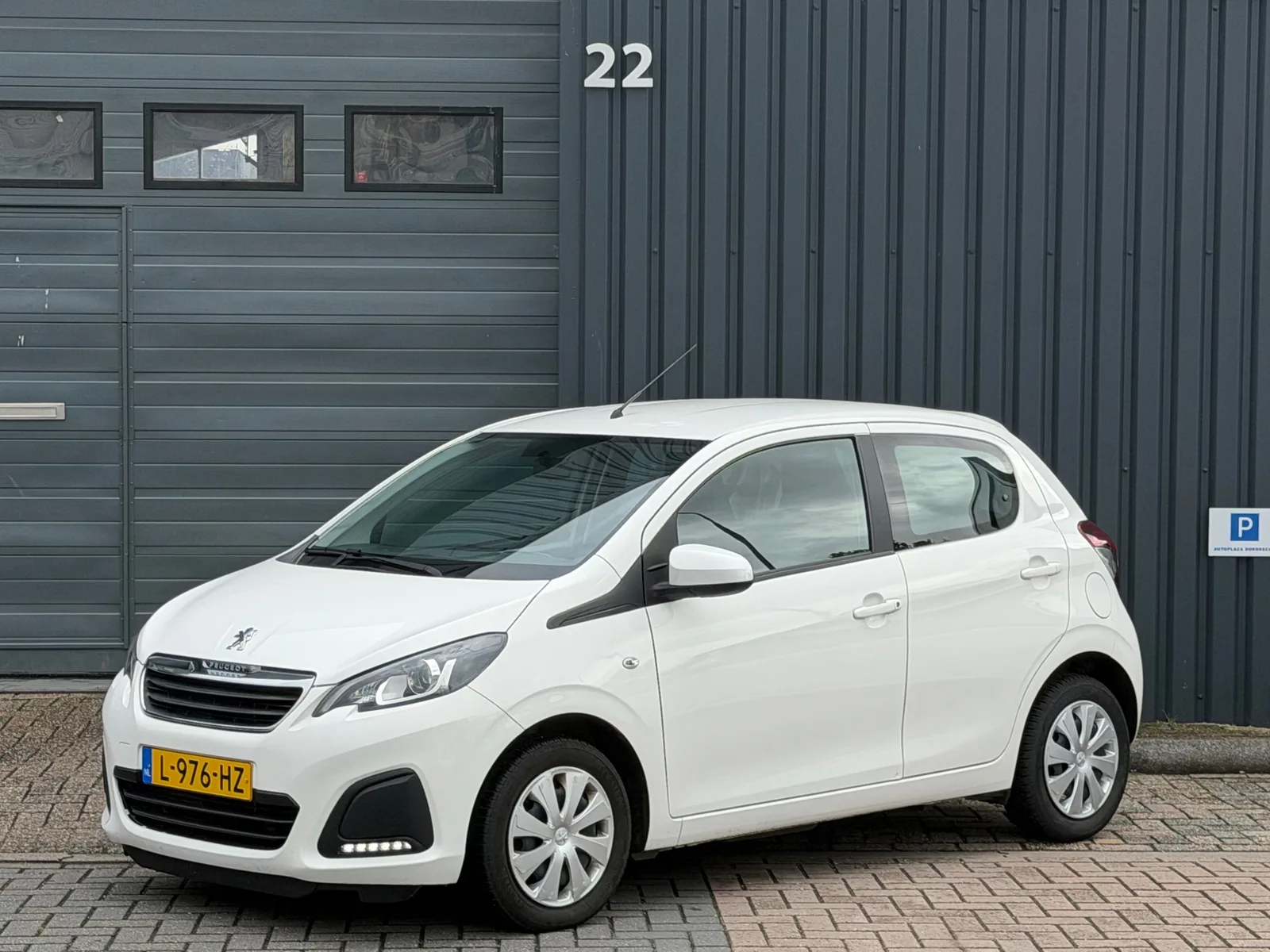 Peugeot 108 (2021) — foto 1