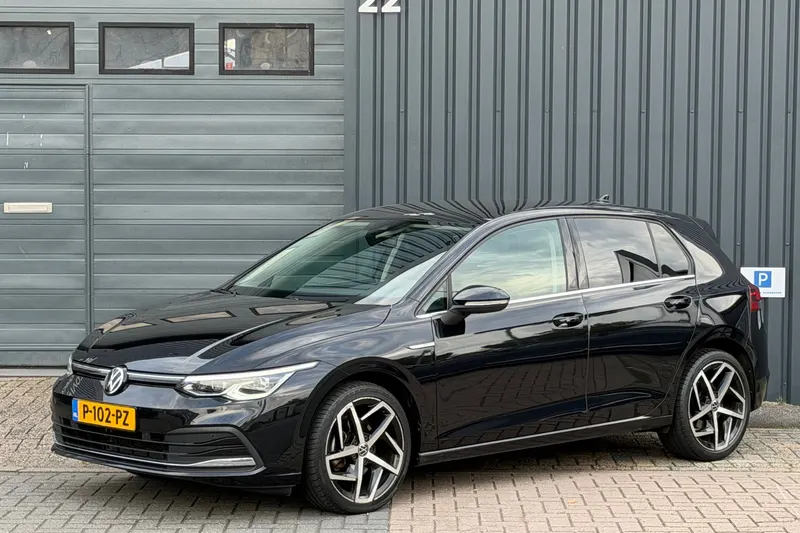 Volkswagen Golf (2021)