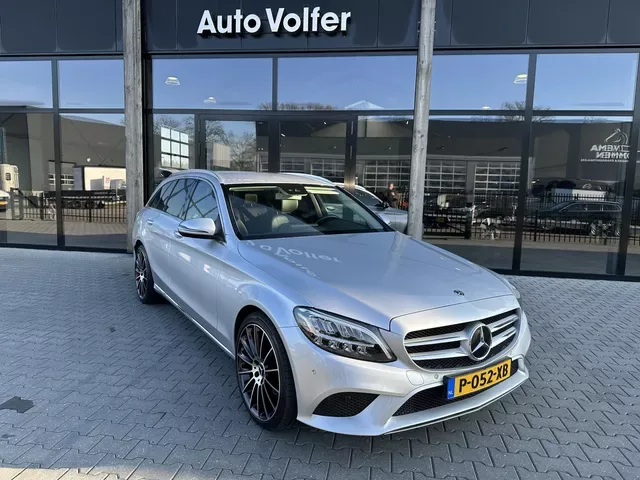 Mercedes-Benz C-Klasse (2019) — foto 1