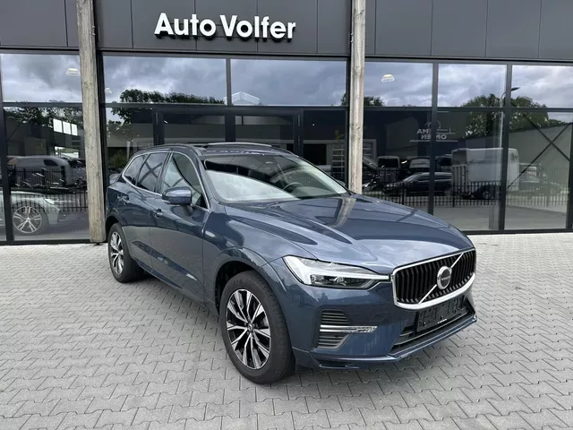 Volvo XC60 (2022) — foto 1