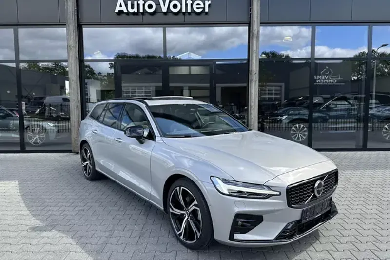 Volvo V60 (2025)