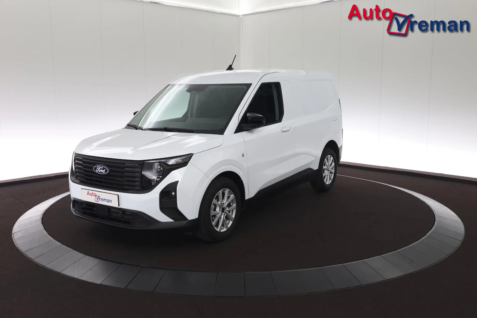 Ford Transit Courier (2024) — foto 1