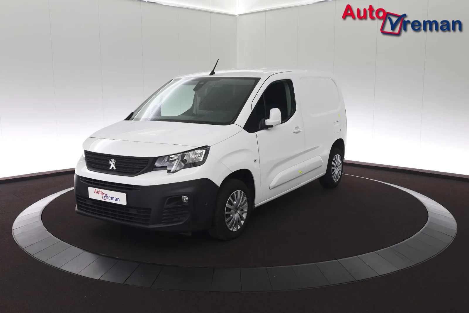 Peugeot Partner (2019) — foto 1