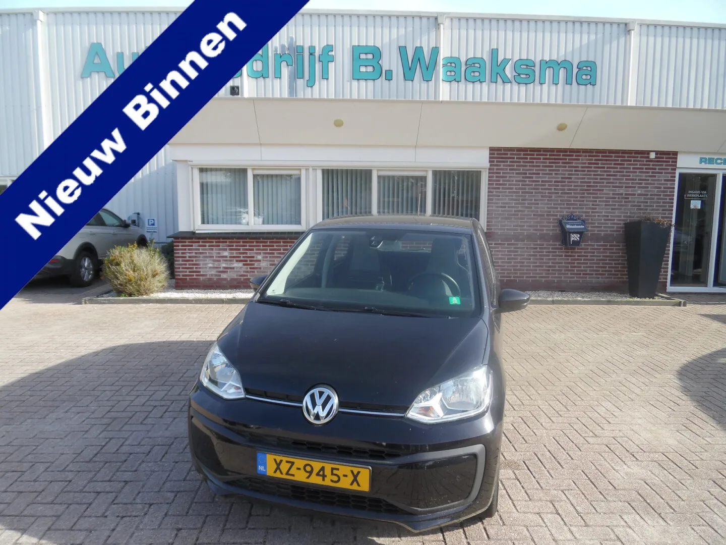 Volkswagen Up! (2019) — foto 1