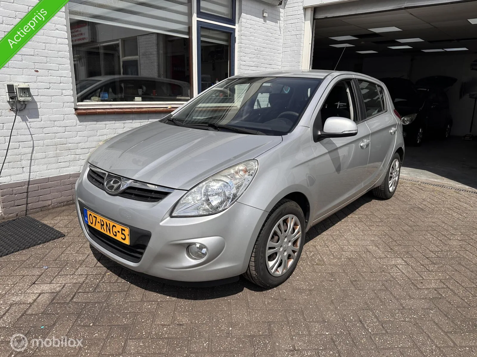 Hyundai i20 (2011) — foto 1