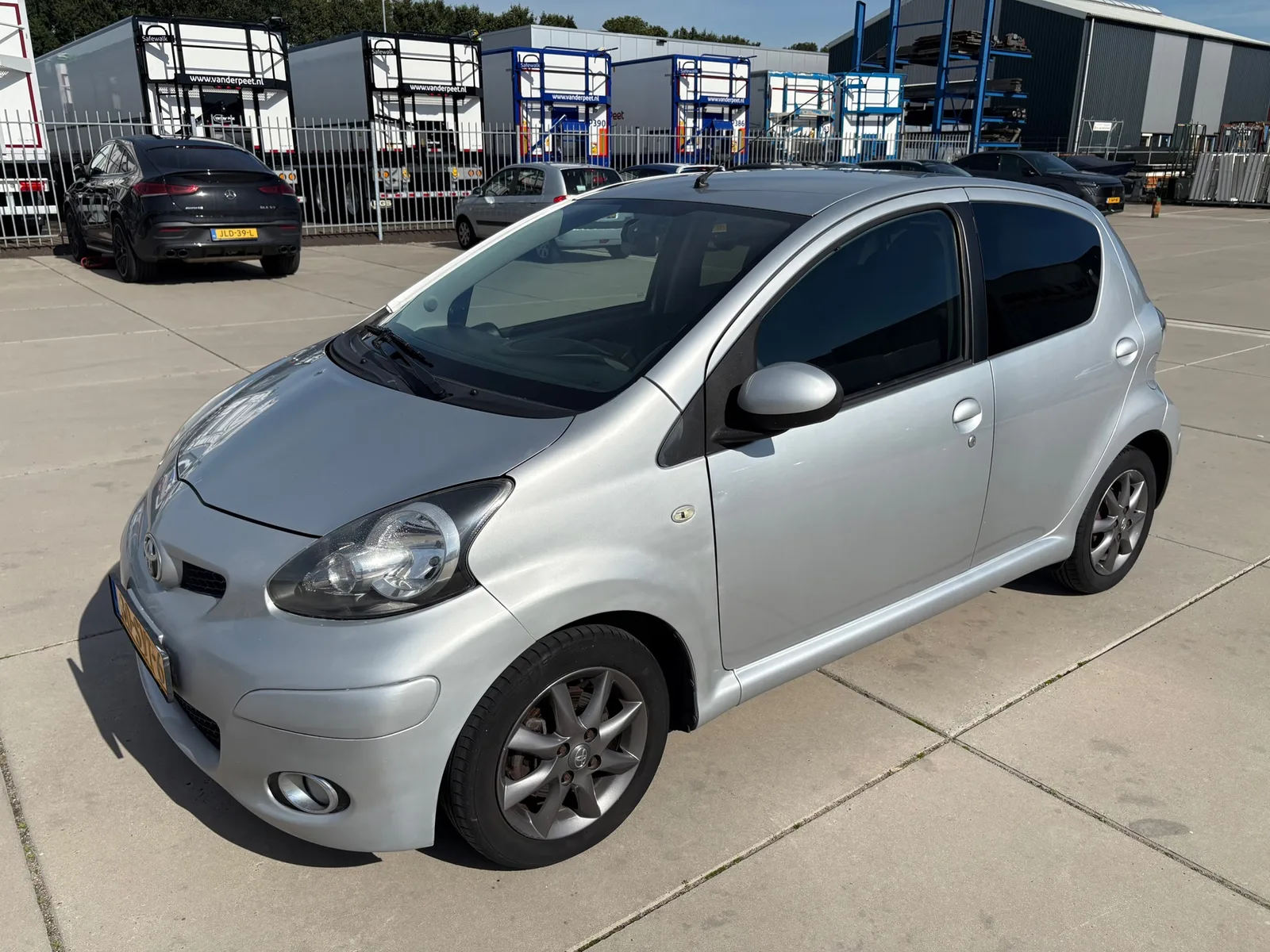 Toyota Aygo (2012) — foto 1
