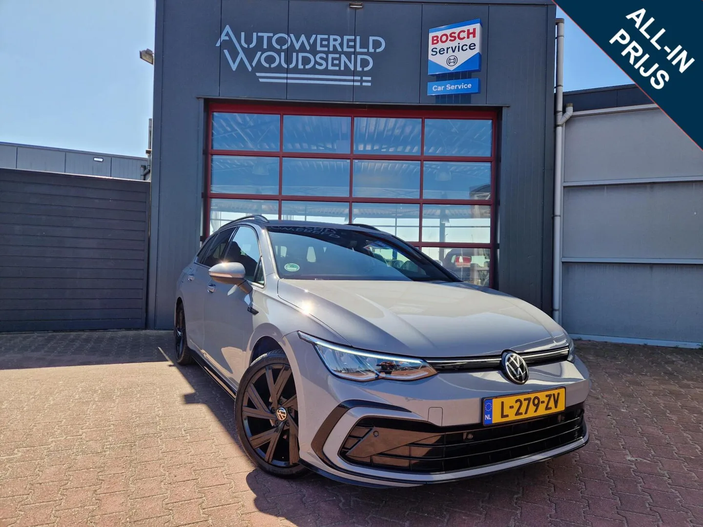 Volkswagen Golf (2021) — foto 1