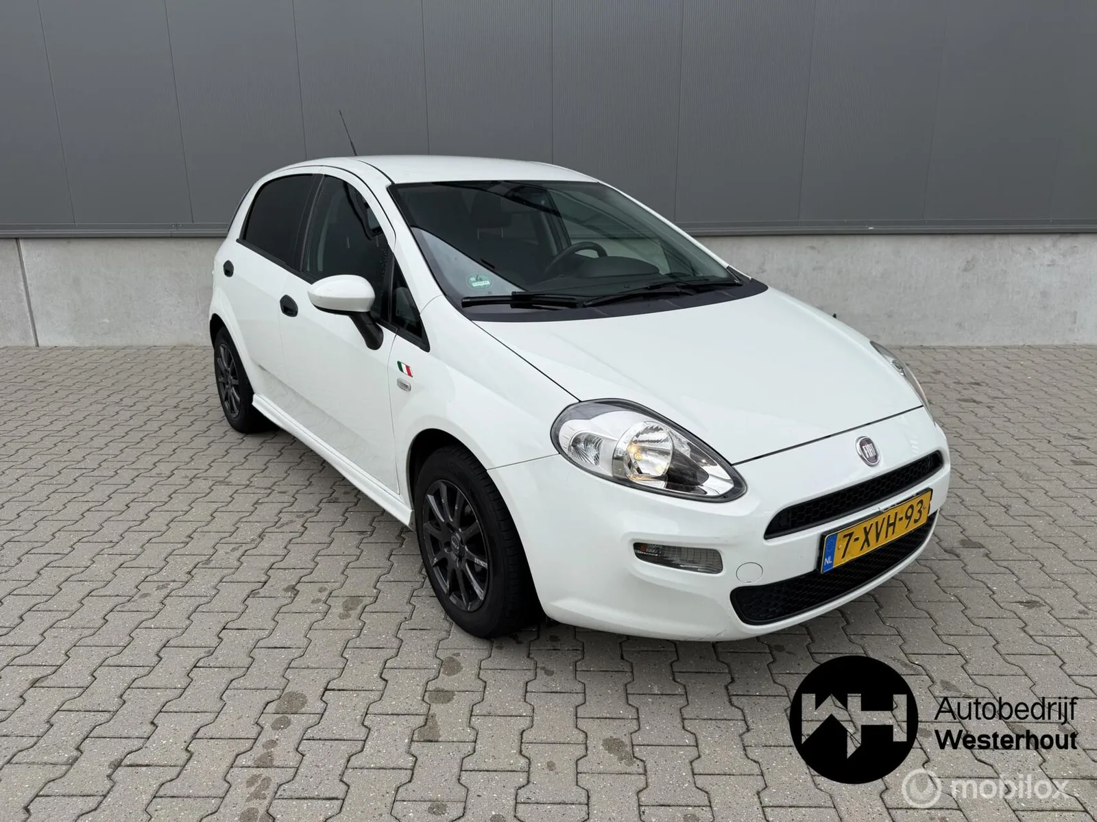 Fiat Punto (2014) — foto 1