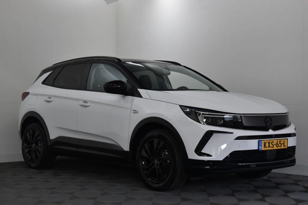 Opel Grandland (2024) — foto 1
