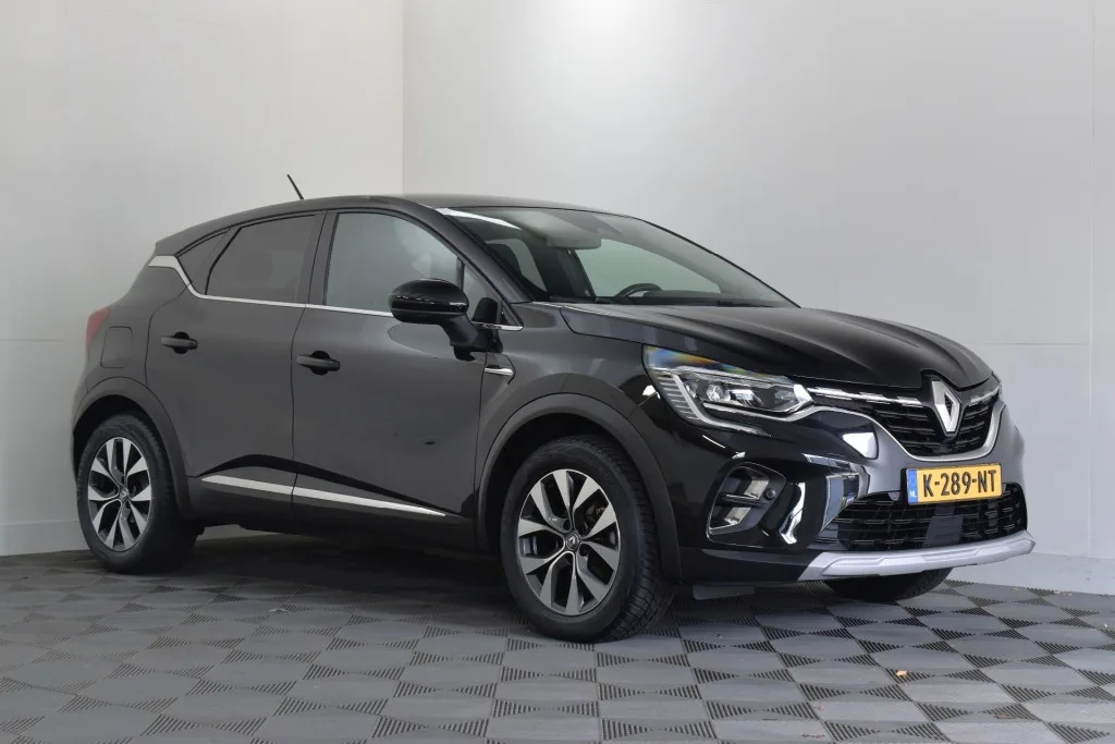 Renault Captur (2020) — foto 1