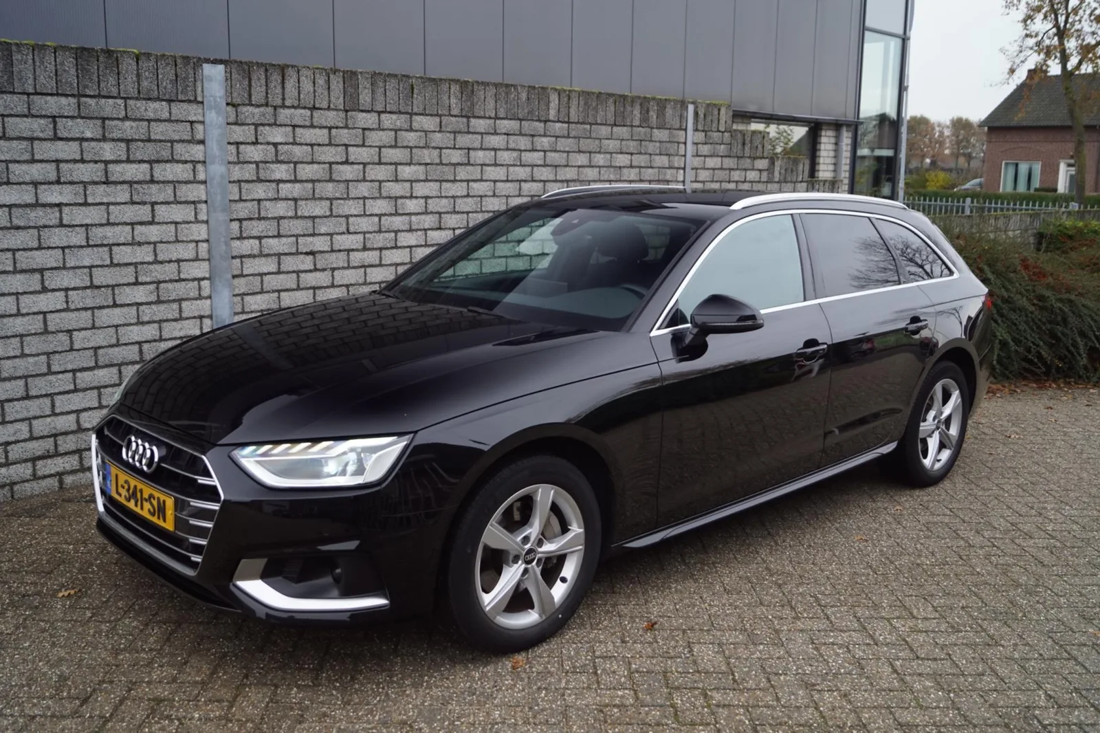 Audi A4 (2021) — foto 1