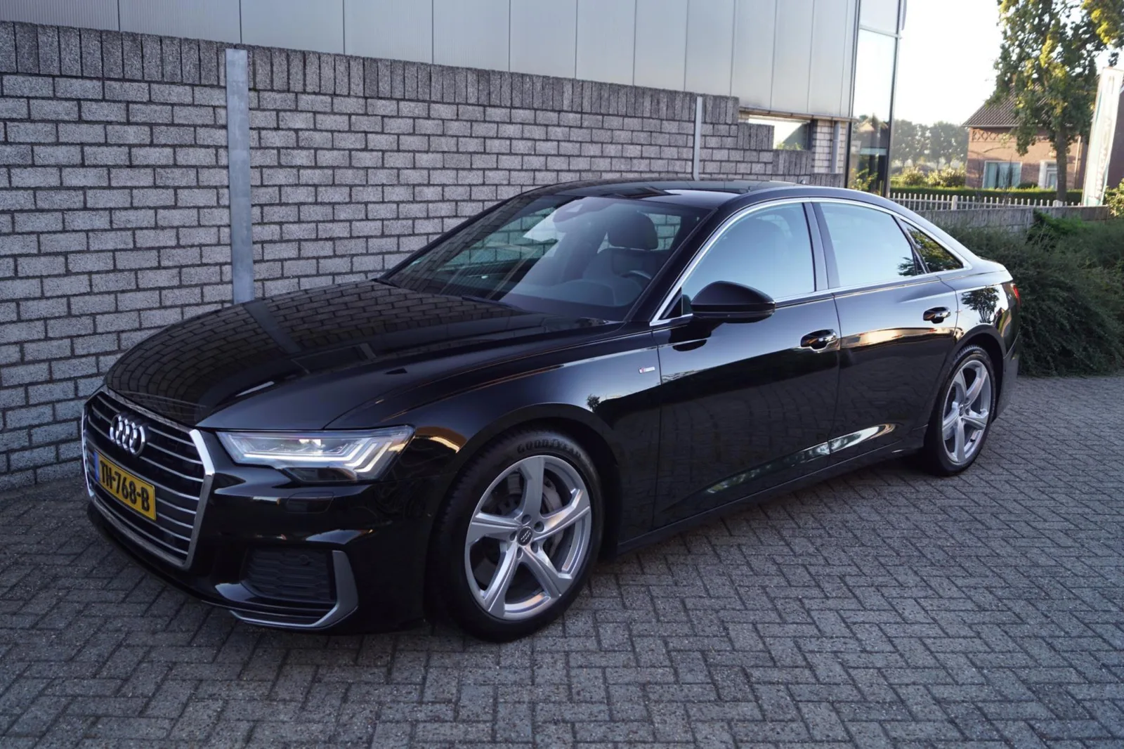 Audi A6 (2018) — foto 1