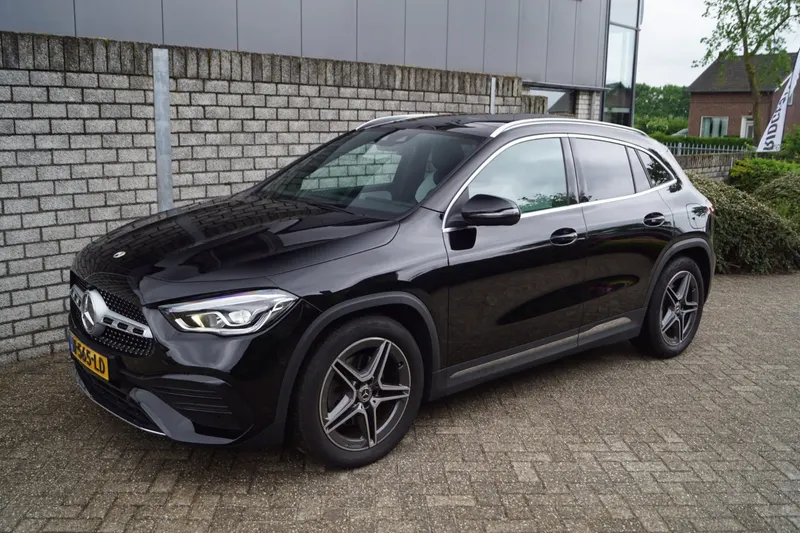 Mercedes-Benz GLA (2020)