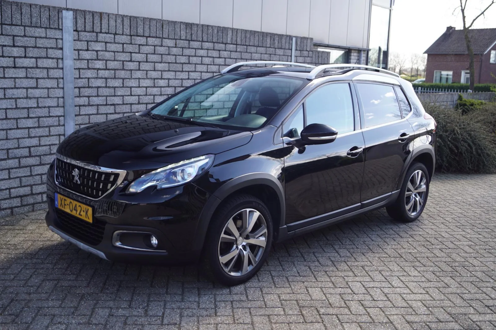 Peugeot 2008 (2019) — foto 1