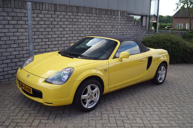 Toyota MR 2 (2000)