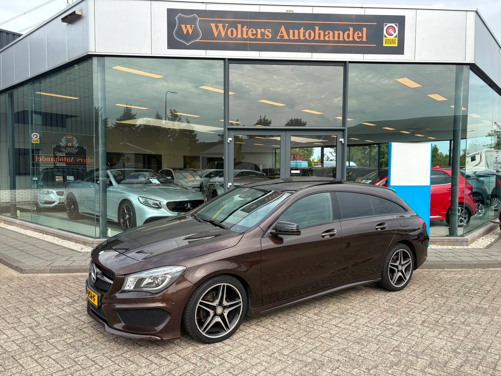 Mercedes-Benz CLA-Klasse (2015) — foto 1
