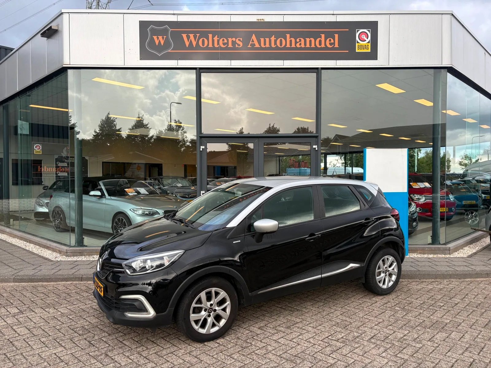 Renault Captur (2019) — foto 1