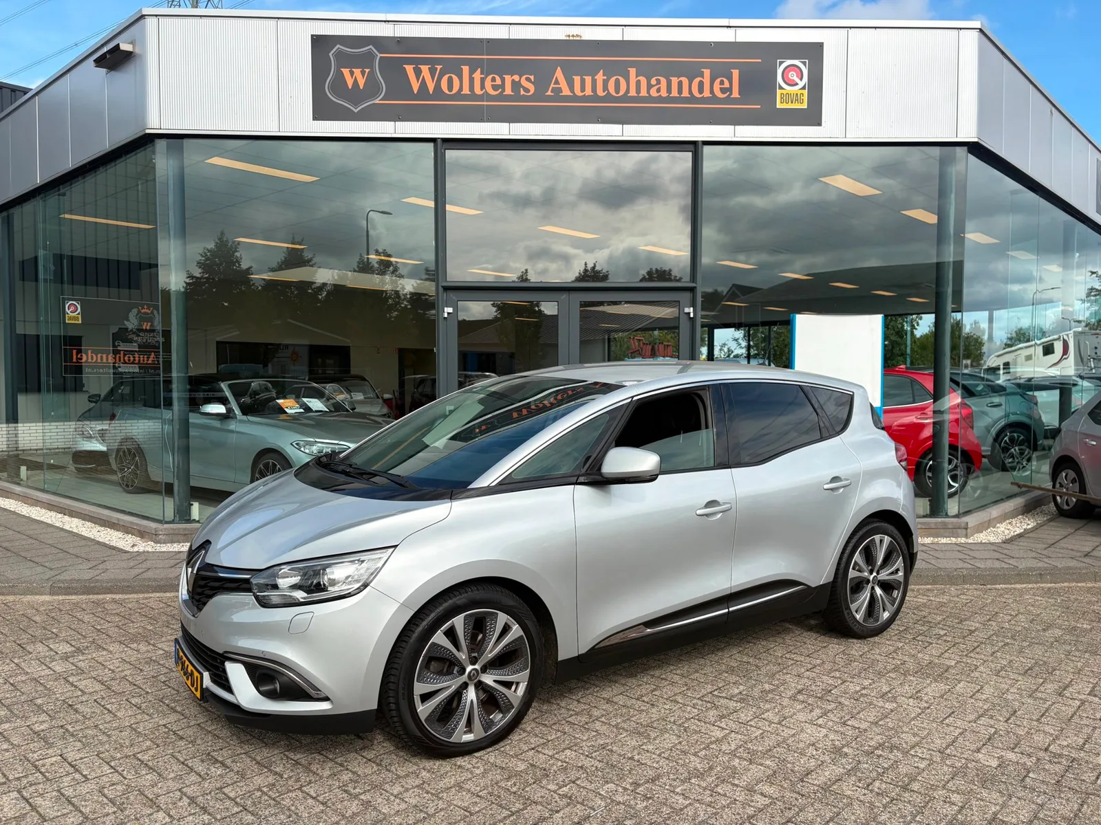 Renault Scénic (2018) — foto 1