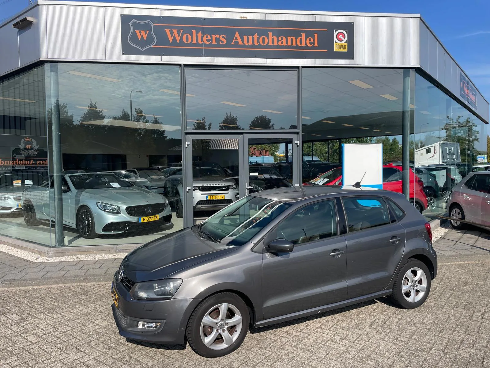 Volkswagen Polo (2011) — foto 1