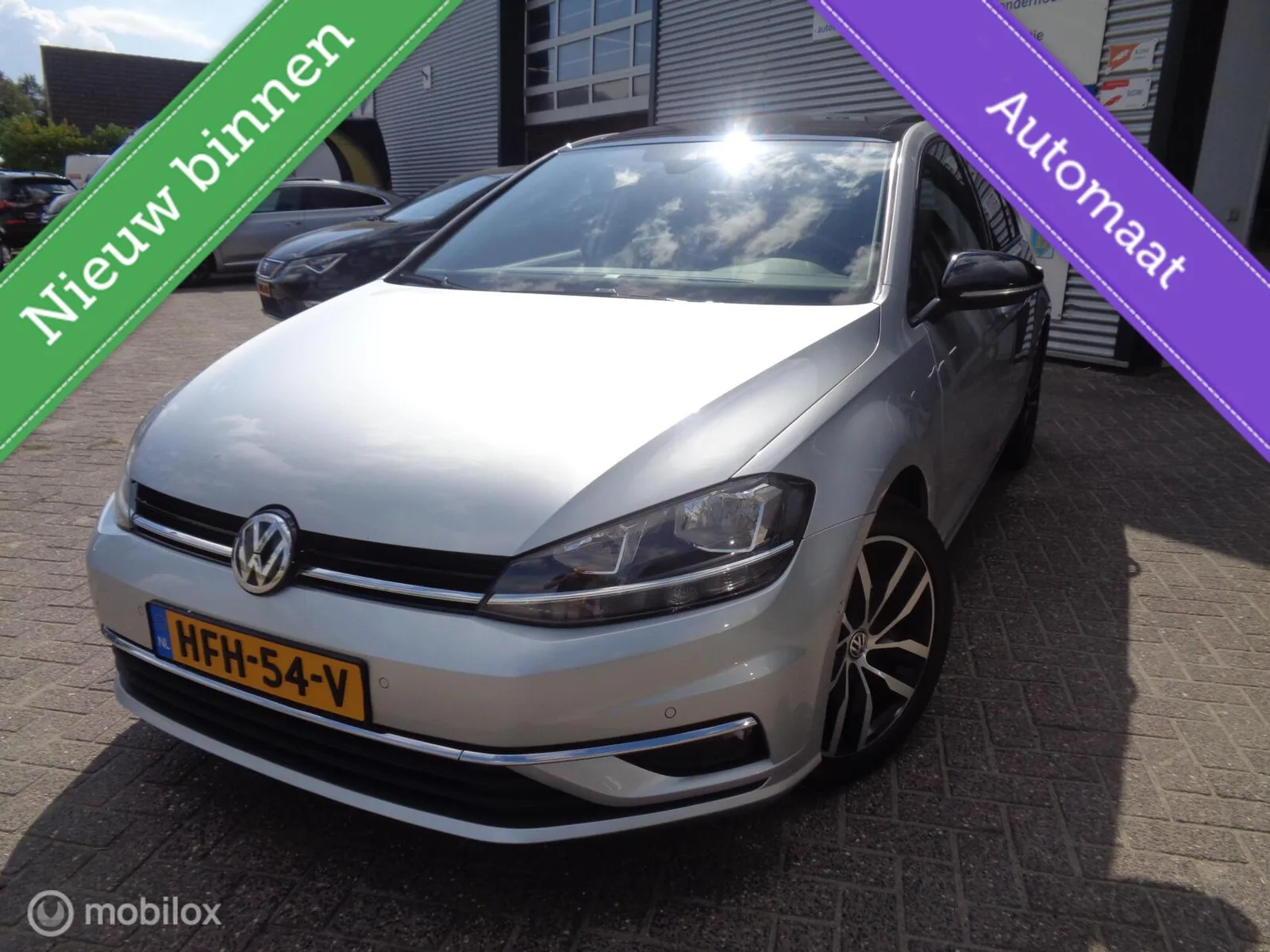 Volkswagen Golf (2020) — foto 1