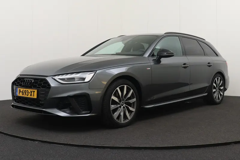 Audi A4 (2022)