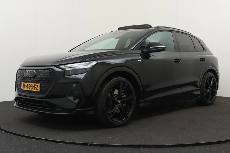 Audi Q4 e-tron (2021)