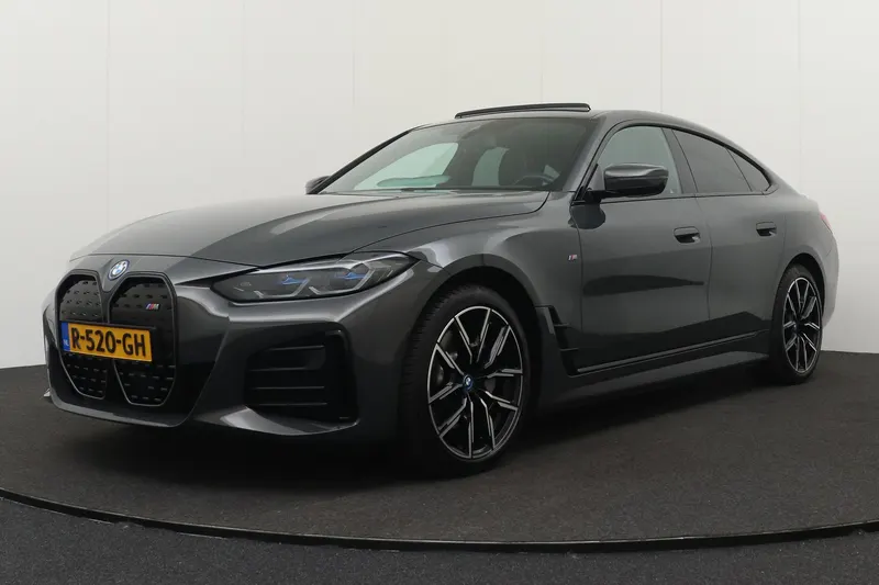 BMW i4 (2022)