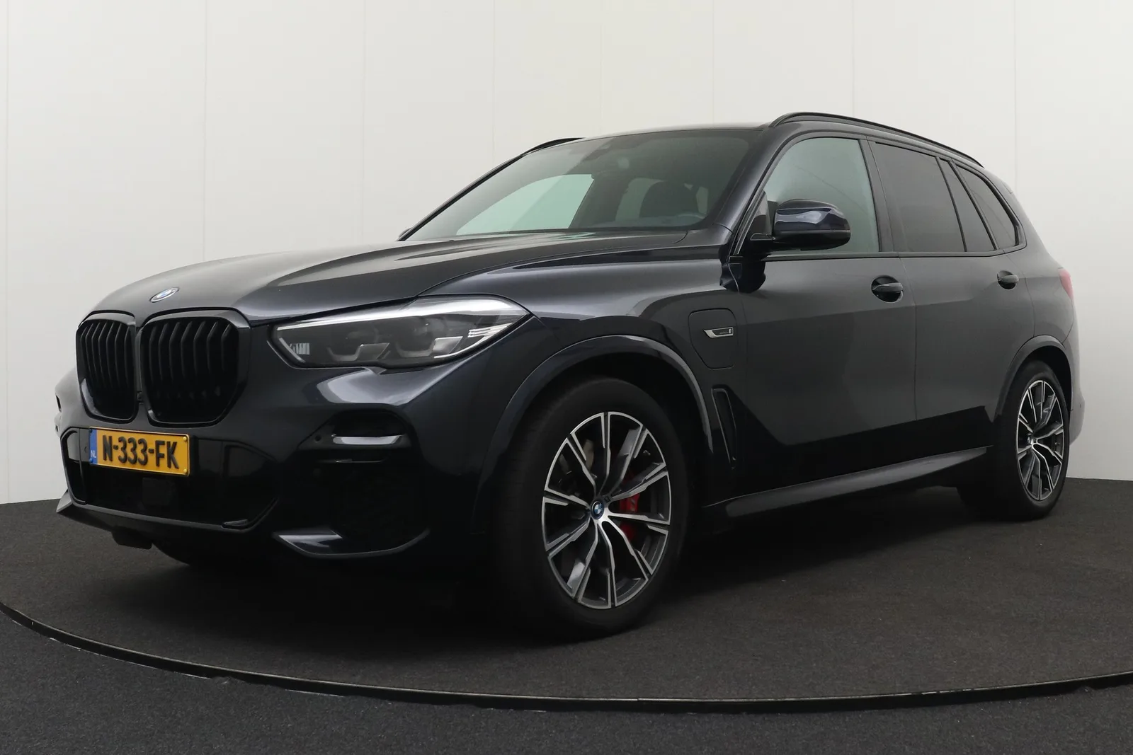 BMW X5 (2021) — foto 1