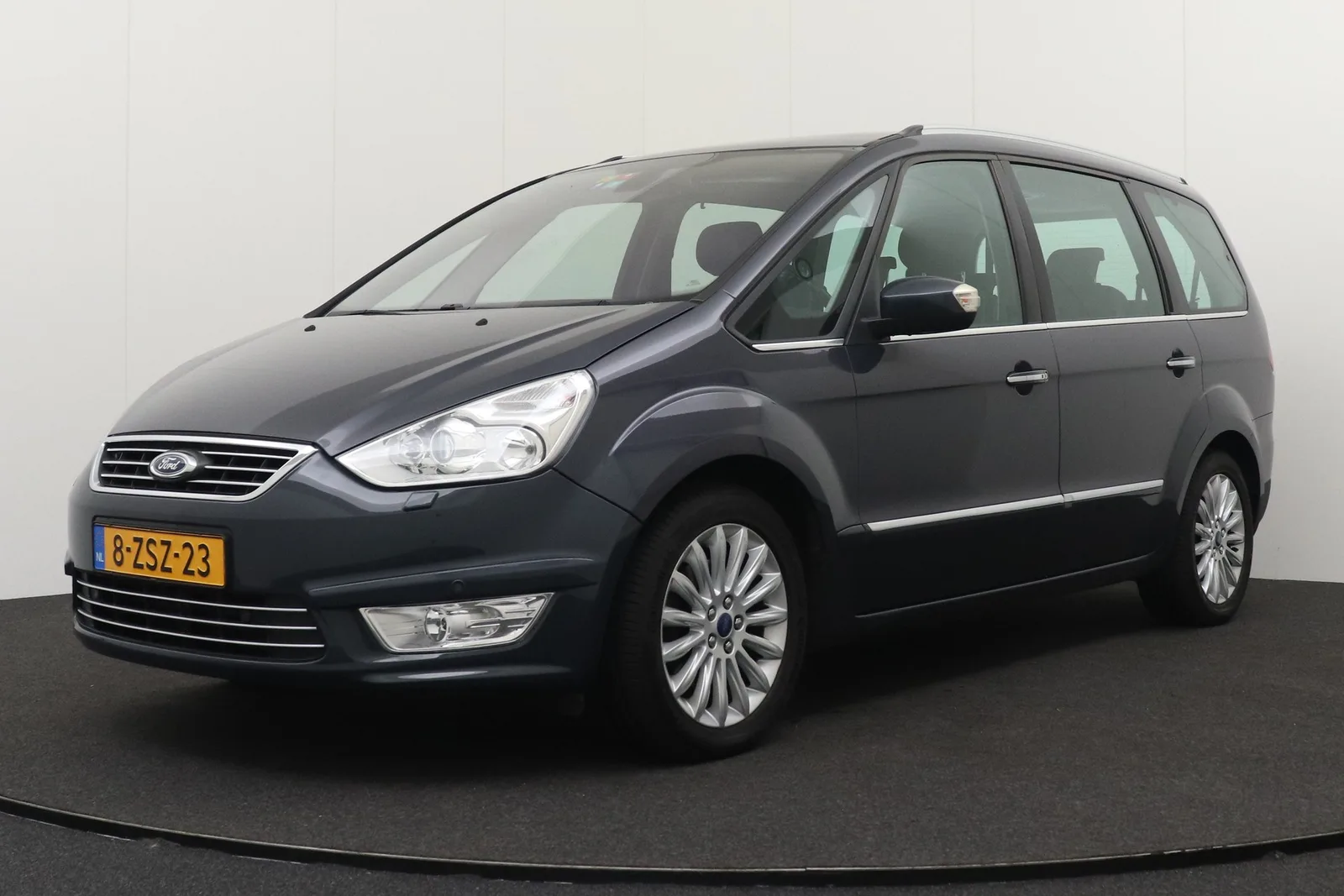 Ford Galaxy (2015) — foto 1