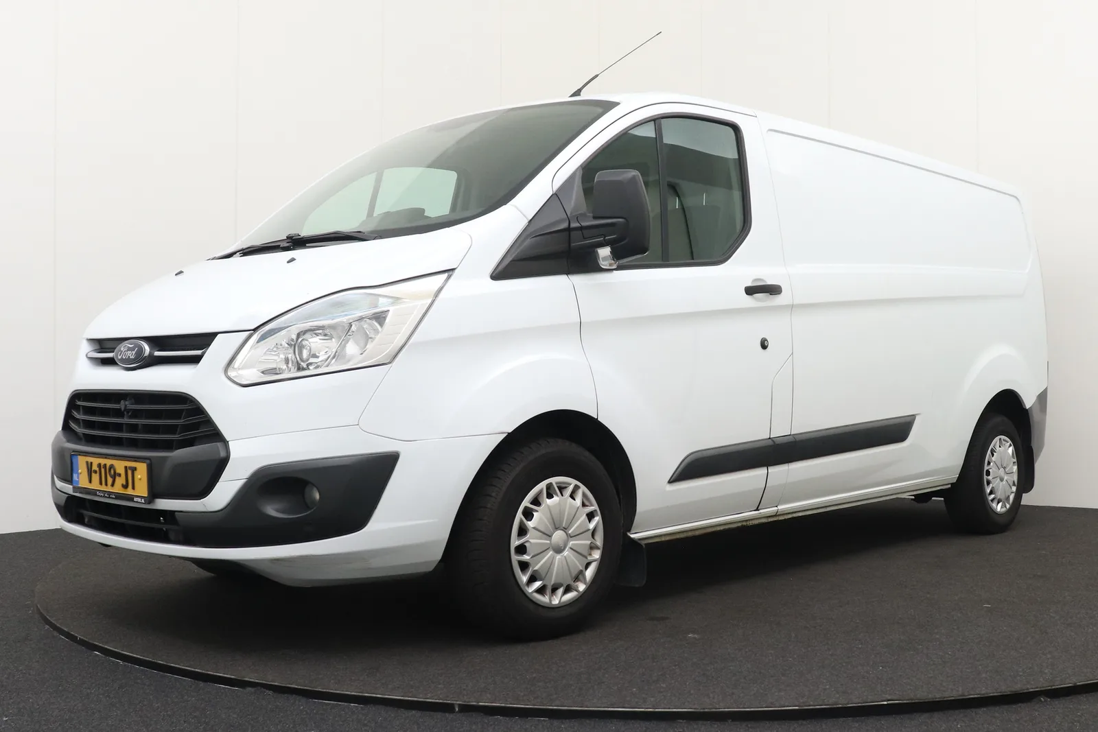 Ford Transit Custom (2014) — foto 1