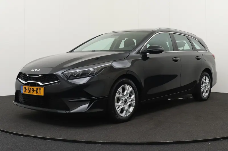 Kia Ceed (2023)