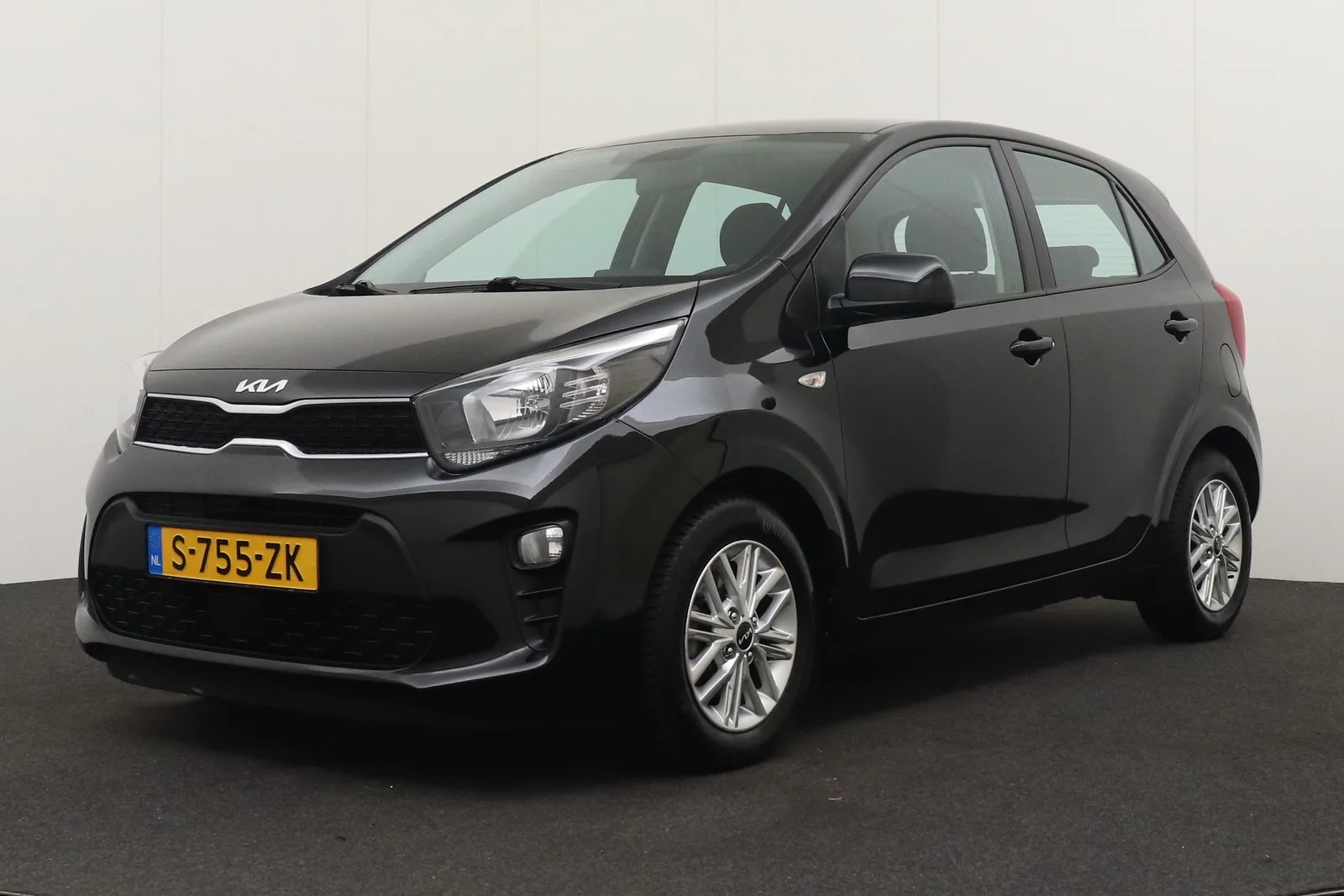 Kia Picanto (2023) — foto 1