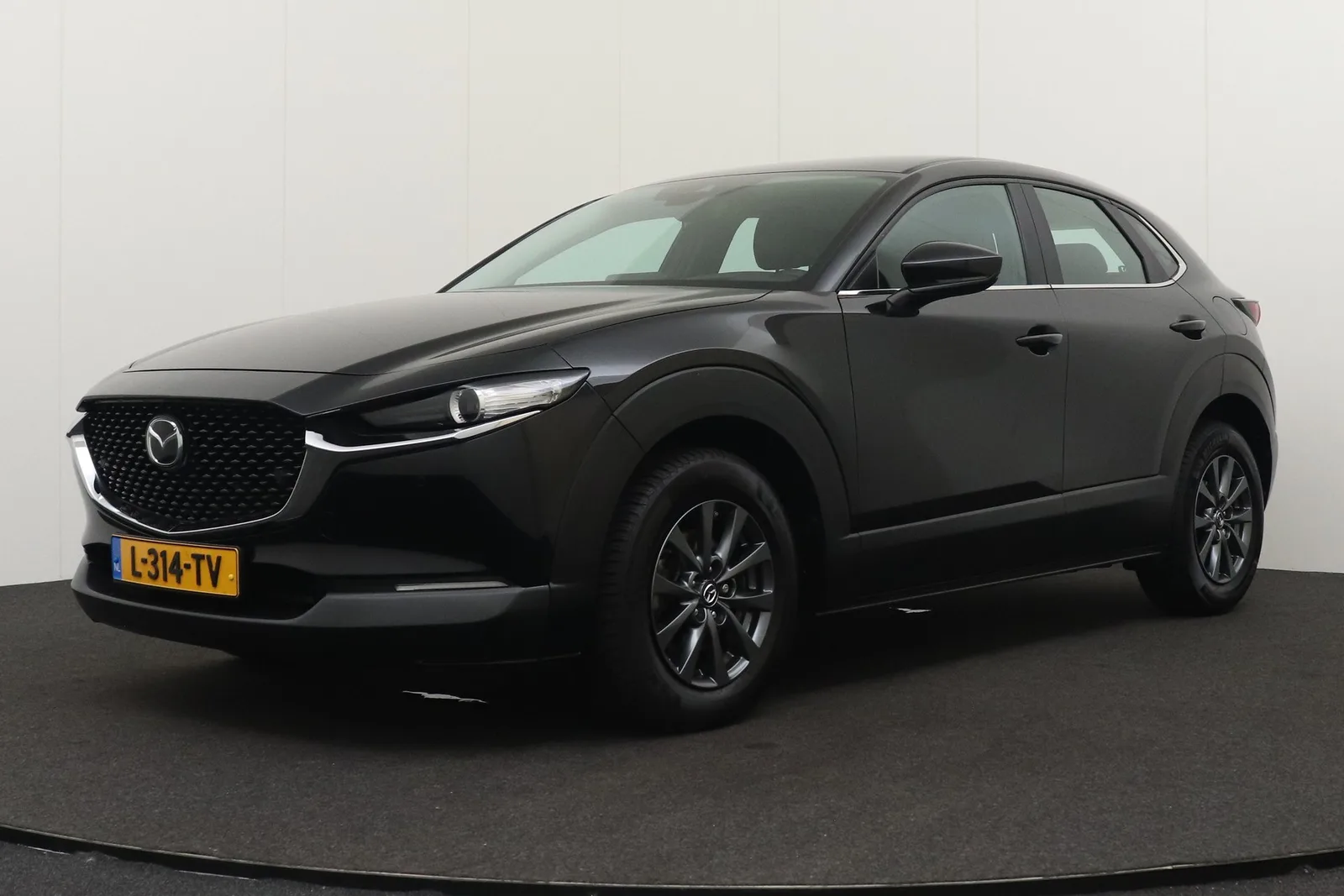Mazda CX-30 (2021) — foto 1
