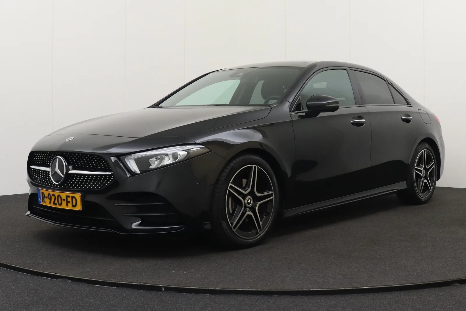 Mercedes-Benz A-Klasse (2022) — foto 1