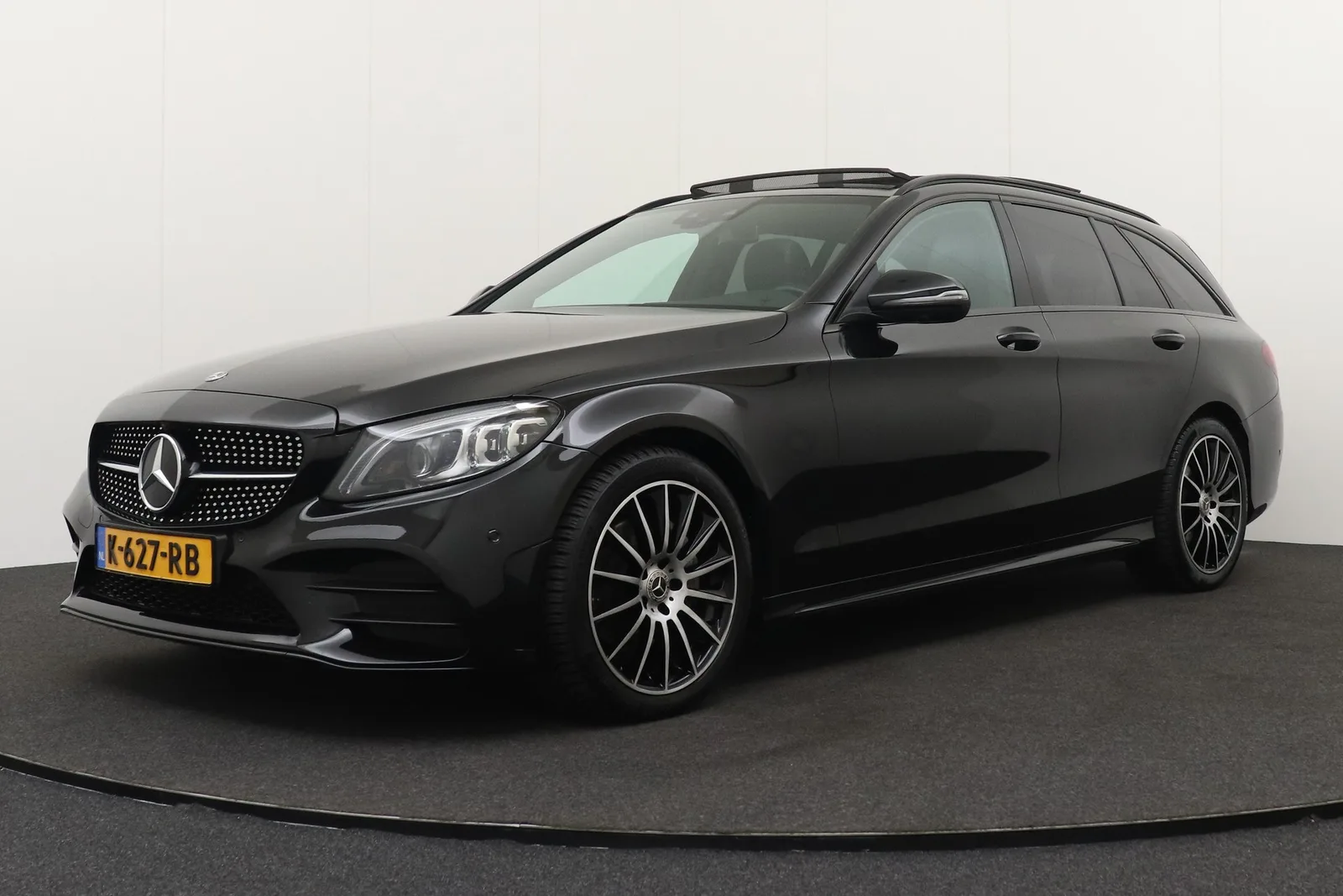 Mercedes-Benz C-Klasse (2021) — foto 1