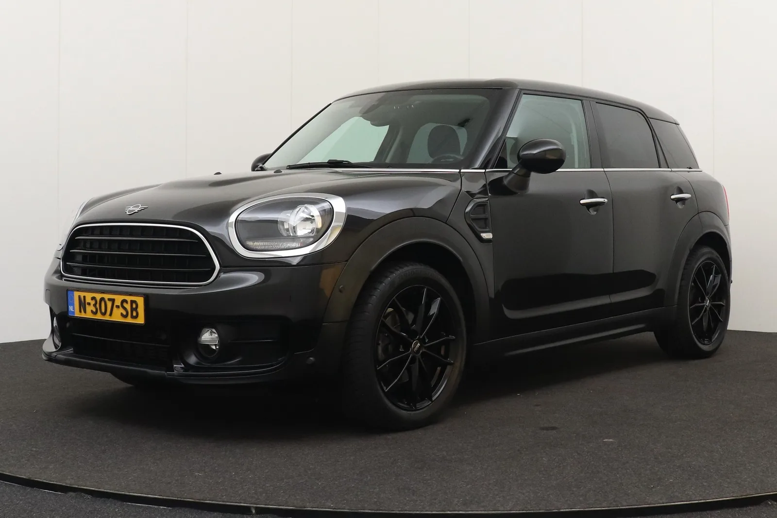 MINI Countryman (2018) — foto 1