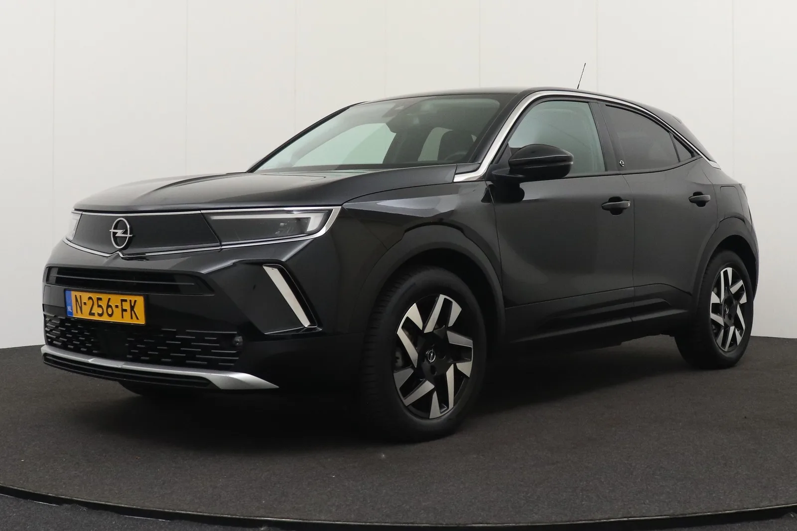 Opel Mokka-e (2021) — foto 1