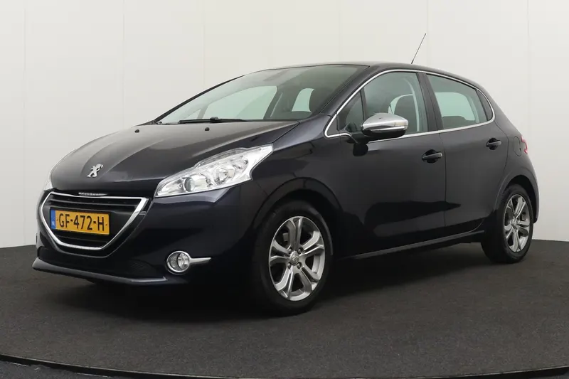 Peugeot 208 (2015)