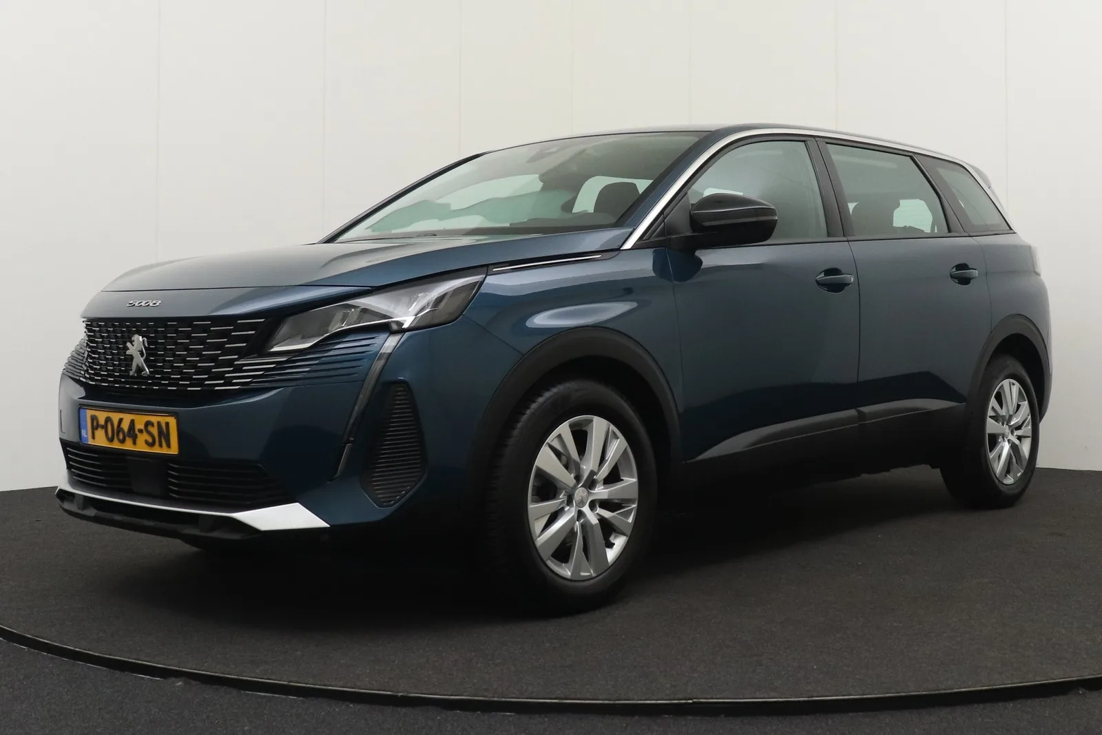 Peugeot 5008 (2022) — foto 1