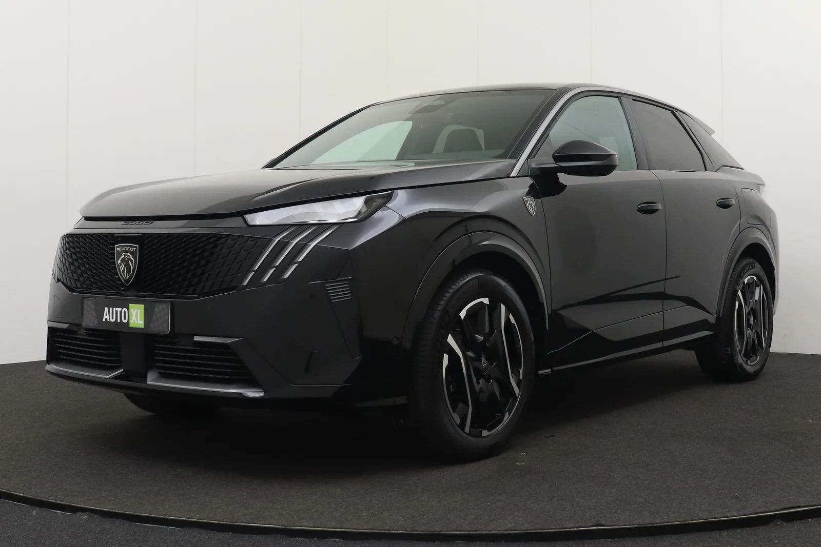 Peugeot e-3008 (0) — foto 1