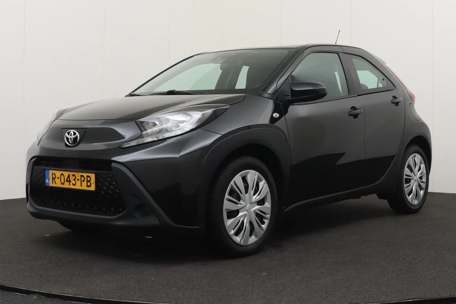 Toyota Aygo X (2023) — foto 1