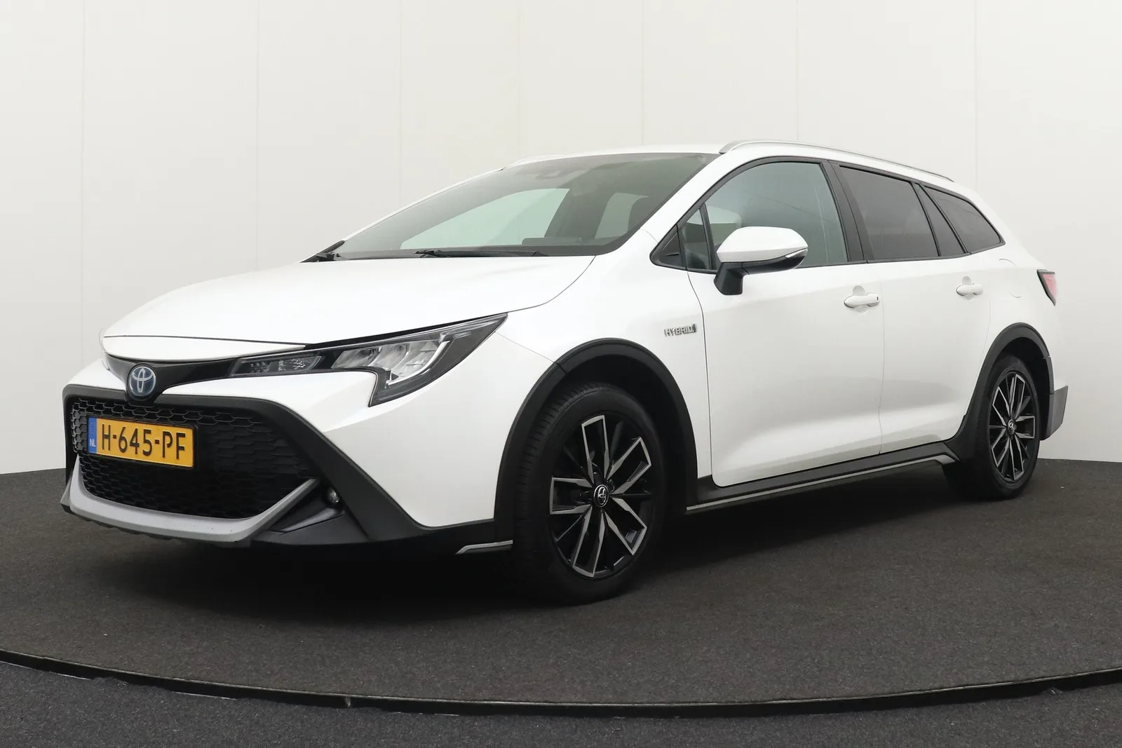 Toyota Corolla (2020) — foto 1
