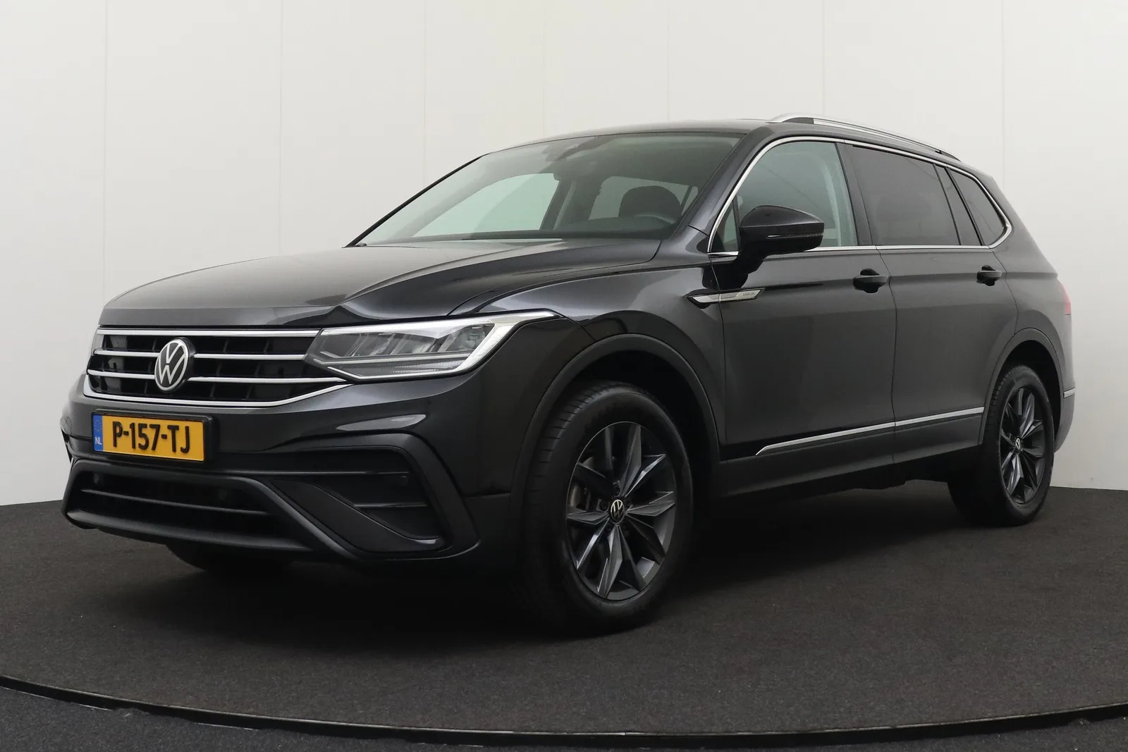 Volkswagen Tiguan All-Space (2022) — foto 1