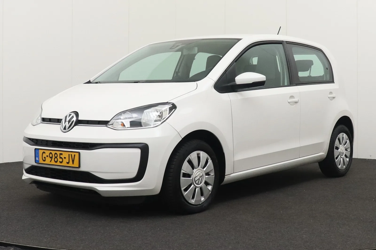 Volkswagen Up! (2019) — foto 1