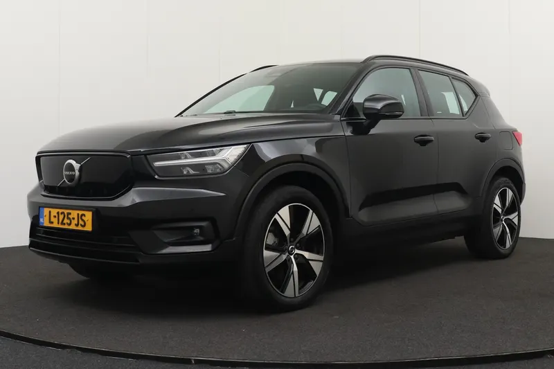 Volvo XC40 (2021)